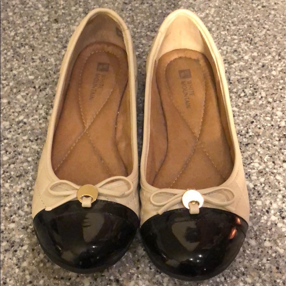 White mountain black and cream flats